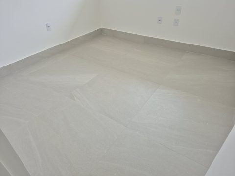 20260812_100948