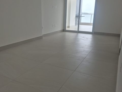 20260812_102556